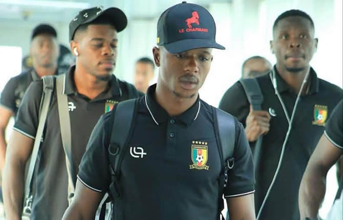 Cameroun : les Lions Indomptables posent leurs valises à Brazzaville, Kofane rassure avant le Congo