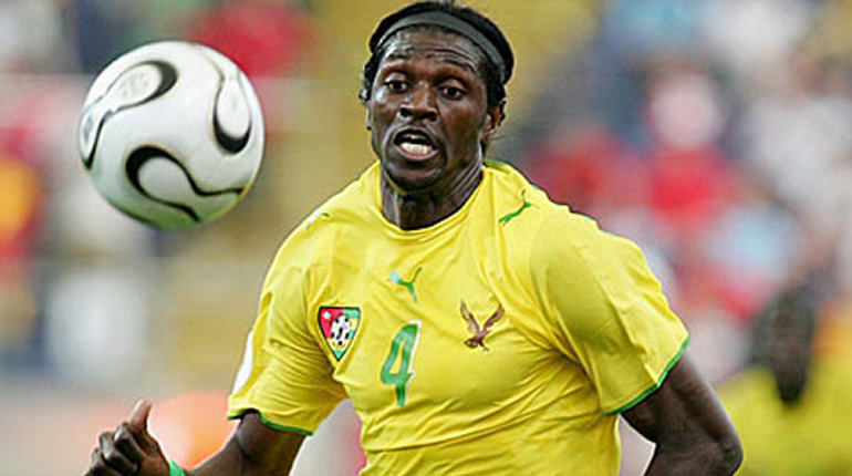 Emmanuel Adebayor, dénonce le diktat des européens sur la CAN