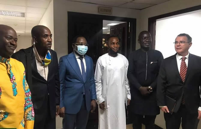 Les Patriotes suspendent leur marche contre Eneo 