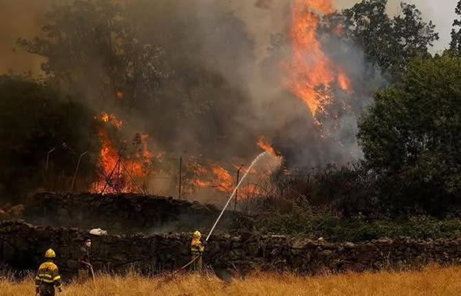 Espagne en feu : 150 000 hectares calcinés, Madrid pleure ses maisons et l'Europe manque d'avions