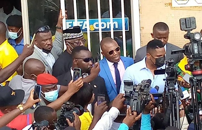 Report CAN 2021: Samuel Eto'o remercie la Fédération burkinabé de football pour son  message de solidarité