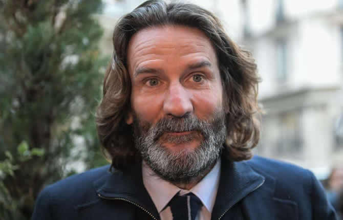 La justice française abandonne les poursuites pour viol contre l'?crivain français Fr?d?ric Beigbeder
