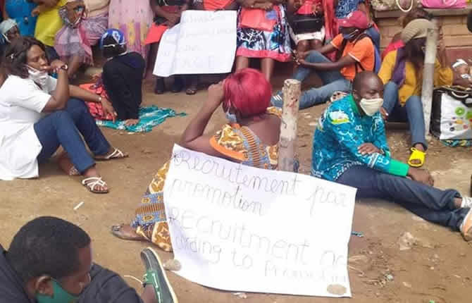 Deuxième jour de grève pour des enseignants de l'Education de base au Cameroun 