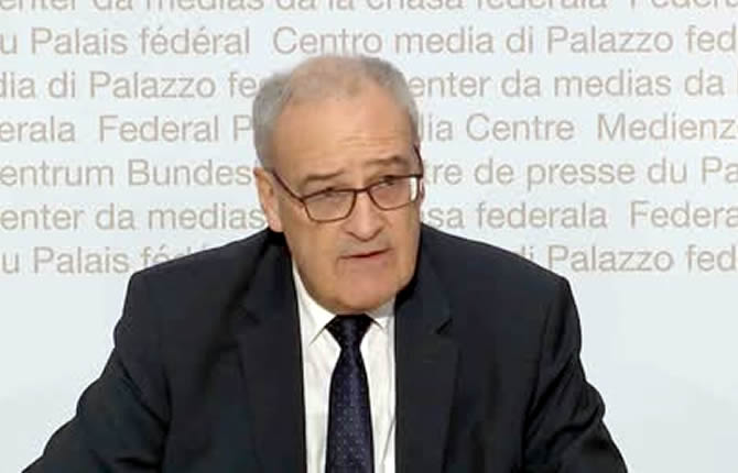 Suisse : Guy Parmelin claque la porte du gouvernement après 11 ans — Londres, lui, dégrade un amiral