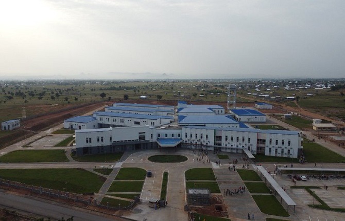 Le ministre de la Santé, Malachie Manaouda, annonce l'inauguration prochaine de l'Hôpital de Référence de Garoua