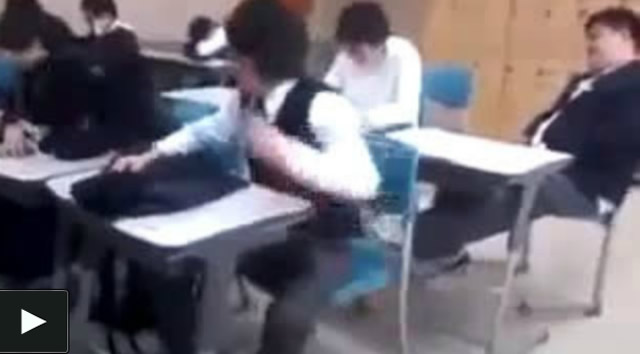 Votre ennemi n'est pas toujours celui que vous pensez ... Regardez