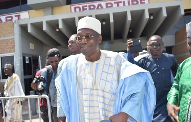 Présidentielle 2025 : Issa Tchiroma emp?ch? de quitter le Cameroun ? la décision minute