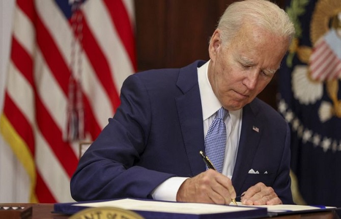 Explosion meurtrière dans le Tennessee : 16 morts, pendant que Biden s’inquiète des dérives de Trump