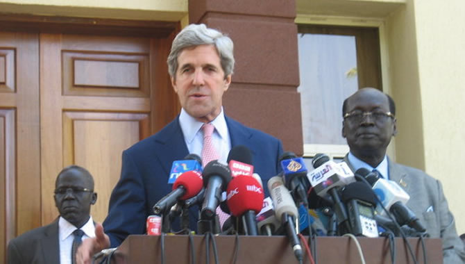 Iran: une levée des sanctions possible ces prochains mois (Kerry)