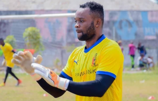 Drame en RDC : le gardien Klaus Kindoki, surnommé « Mandanda », meurt dans un tragique accident de circulation