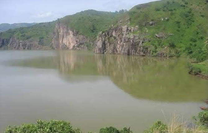 Lac Nyos : 40 ans après, la nuit où un gaz invisible a tué 1 746 Camerounais en quelques heures
