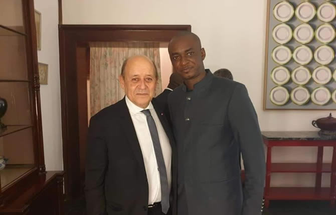 Cabral LIBII et Jean Yves Le Drian ont parlé de la crise Anglophone