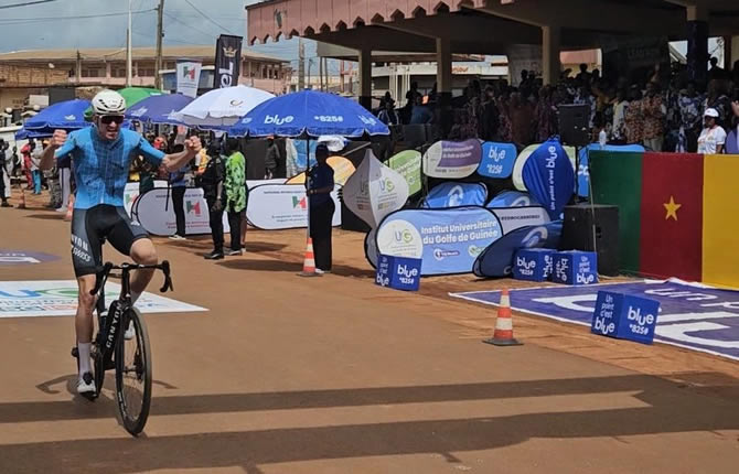 Tour du Cameroun 2026 : coup de tonnerre à Bangangté, Leo Charrois détrône Assal et s’empare du maillot jaune