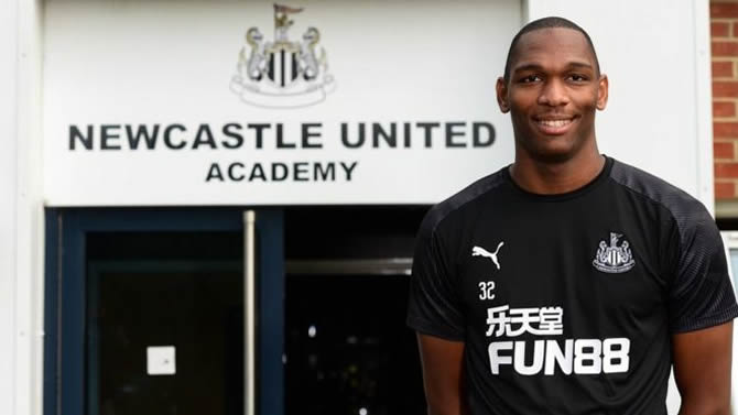 Newcastle signe un joueur français de 6e division 
