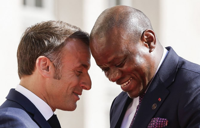France : près de 40.000 hectares déjà ravagés par les flammes, 111 incendiaires interpellés pendant que Macron reçoit le président gabonais