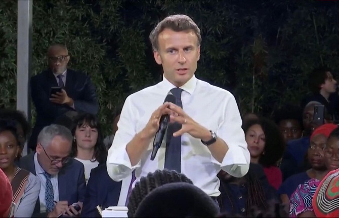 Comme Hollande il y a 10 ans, Macron a promis d'ouvrir des archives sur les actions de la France au Cameroun