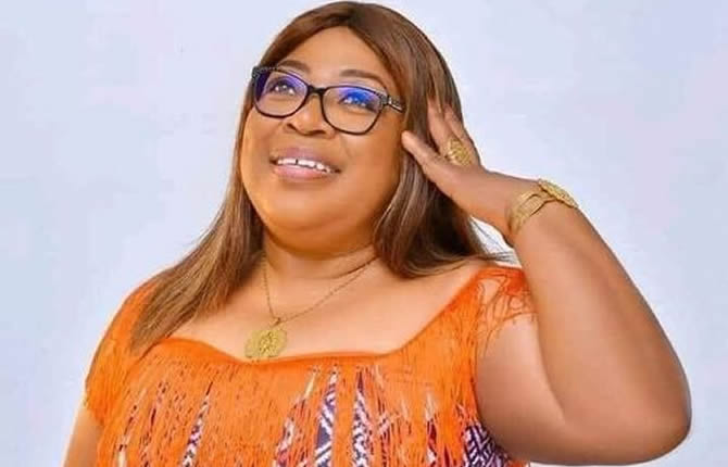 Paul Biya ordonne la prise en charge de la com?dienne KENTSOP Orgelle C?line dit ? MAMI TON ? victime d'un AVC
