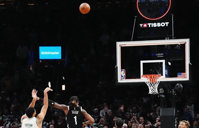 NBA : les stars régalent, les champions souffrent et une hécatombe menace la saison