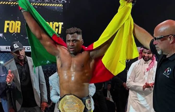 Le camerounais Francis Ngannou tabasse copieusement le brésilien Renan Ferreira et devient champion du monde des poids lourds de la PFL