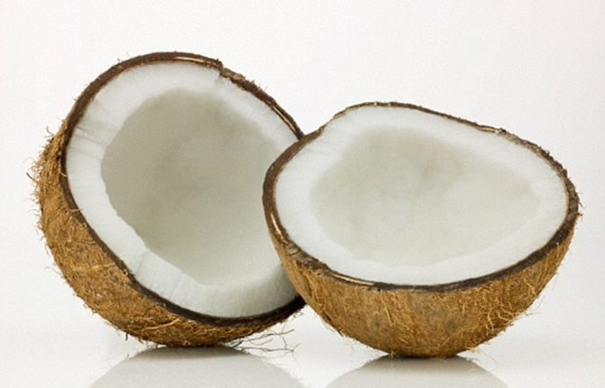 Noix de coco: 10 puissants bienfaits et vertus santé méconnues