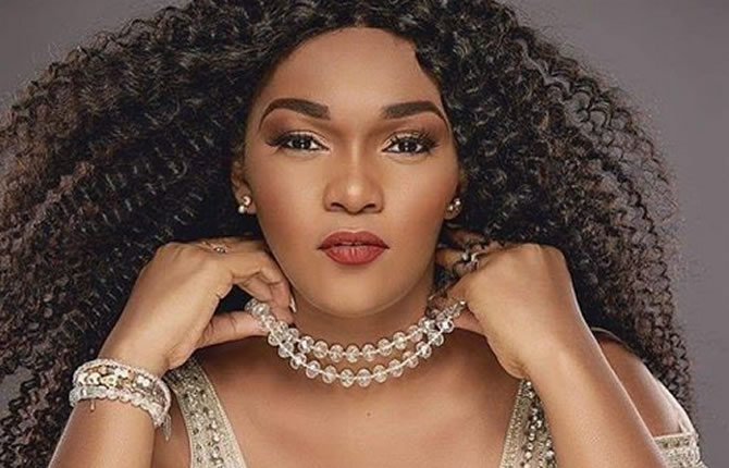 Ce que pense l'honorable Nourane Foster de la CRTV