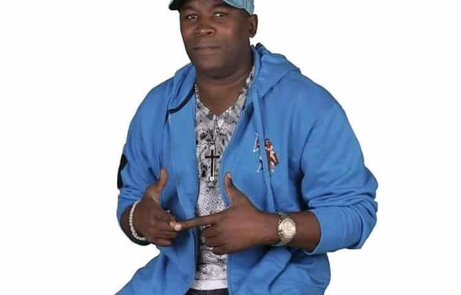 Lady Ponce pleure Ntoumba Minka