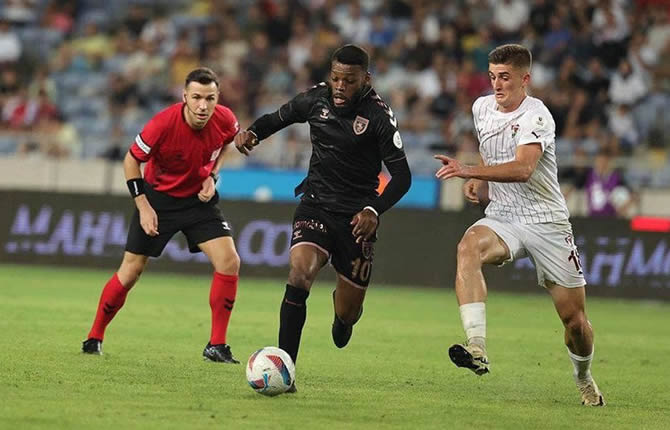 Olivier Ntcham et Samsunspor s'imposent contre Hatayspor en SuperLig Turc