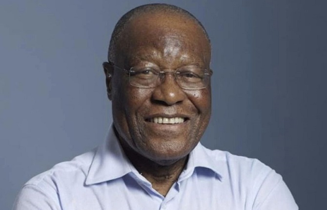 Le Professeur Albert ONDO OSSA revendique sa victoire à la présidentielle gabonaise