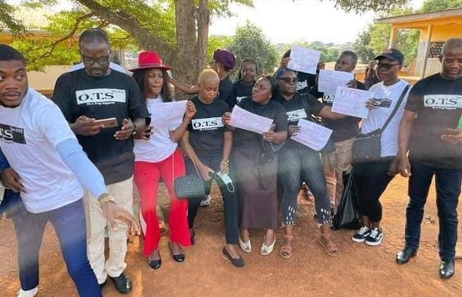 Les enseignants grévistes rejettent les solutions de Paul Biya