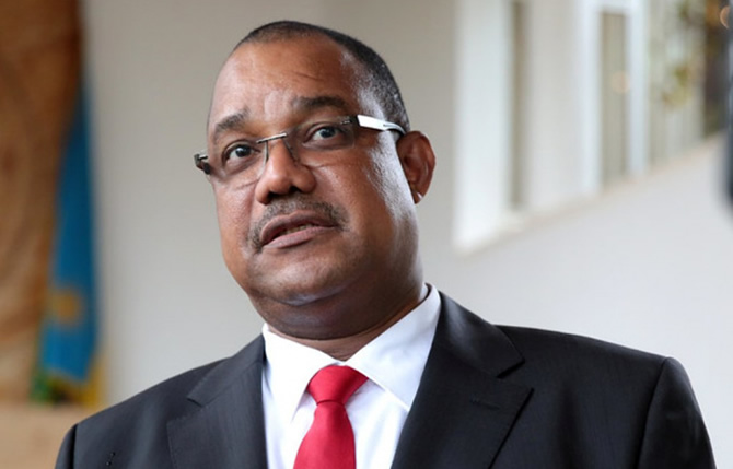 Patrick Herminie cr?e la surprise et remporte la présidentielle aux Seychelles