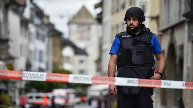 Urgent, France: Une prise d'otages fait trois morts 