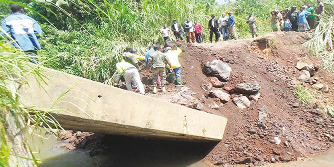 Wum-Bamenda Highway: Collapsed Bridge Hampers Traffic