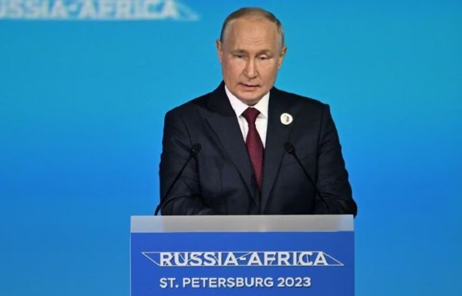 Poutine a qualifié de honteux le pass? et le prèsent colonial de l'Occident