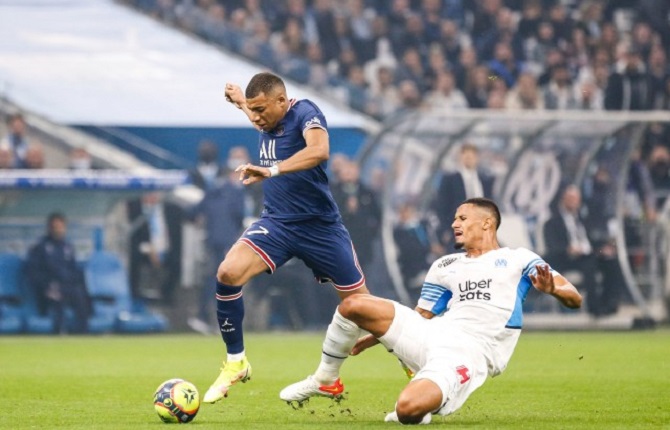 Après Antony Elanga, le défenseur franco-camerounais William Saliba dit adieu aux lions indomptables