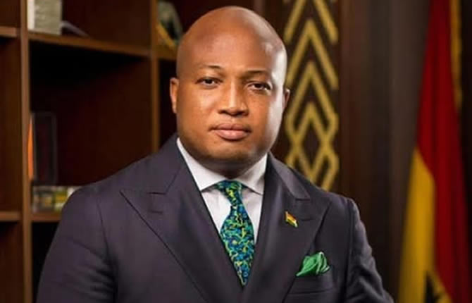 Le Ghana gronde : “L’architecture financière mondiale écrase l’Afrique, ça suffit !”
