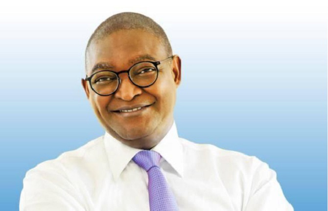 Les partis politiques du Gabon exigent de participer à la période de transition