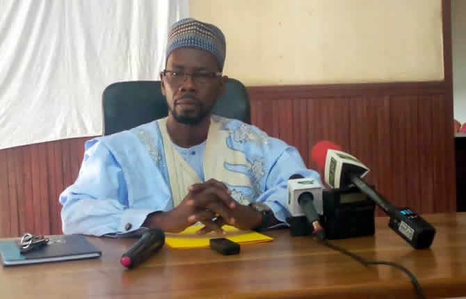 Présidentielle 2025 : Issa Tchiroma boycotte le Conseil Constitutionnel ? ? Pour faire quoi ? ? lance Me Emmanuel Simh