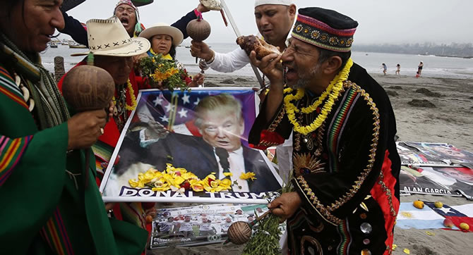 Les sorciers péruviens cherchent à réconcilier Donald Trump et Kim Jong-un (VIDÉO)
