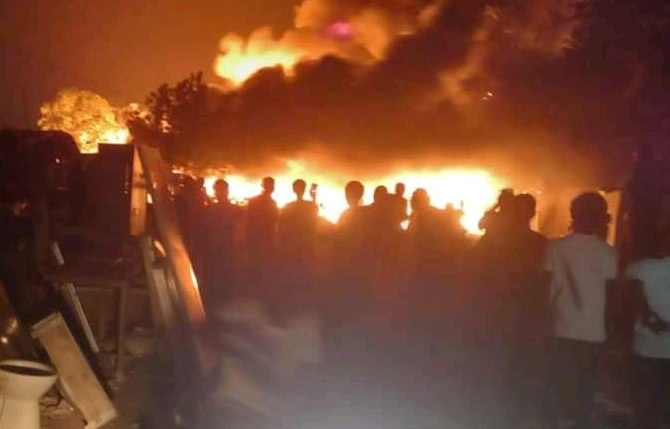 L'incendie d'un dépôt de munitions provoque la panique dans la capitale tchadienne