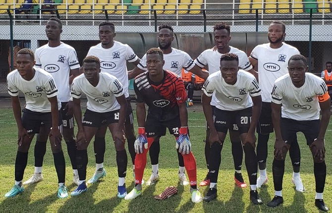Classement ? l'issue de la 7e journée de la MTN Elite one, Dynamo et Stade Renard toujours leaders