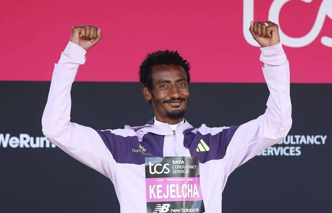 Yomif Kedjelcha frappe un énorme coup et pulvérise le record du monde du semi-marathon